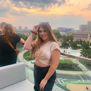 Meet your Posher, Sara